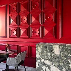 ** Hotel Esco Italia